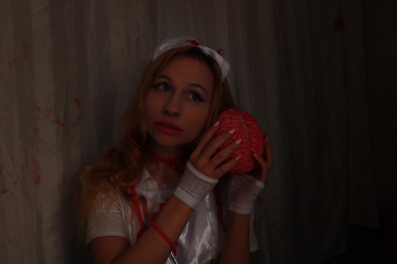 Frontal Lobun Gizemli Dünyası: Davranışlarımızın ve Kişiliğimizin Yönetim Merkezi